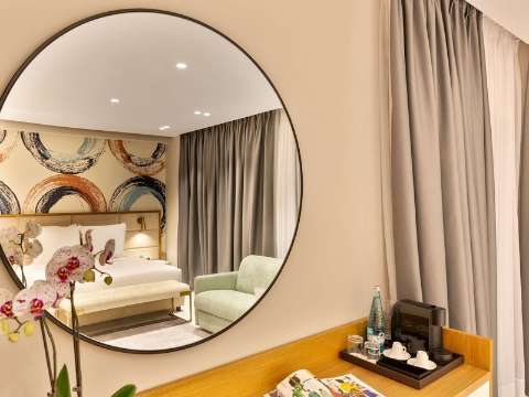 Guest room