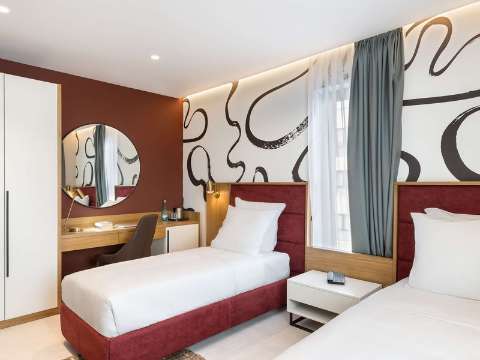 Guest room