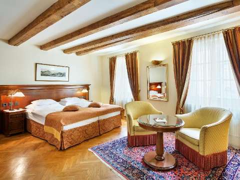 Accommodation - Radisson Blu Hotel Altstadt - Guest room - SALZBURG
