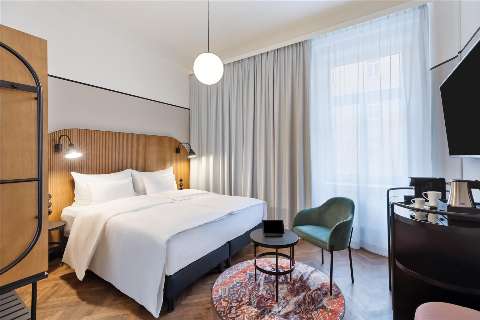 Accommodation - Hotel Astoria Vienna  Curio Collection by Hilton - Guest room - Vienna