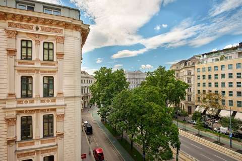 Carlton Vienna