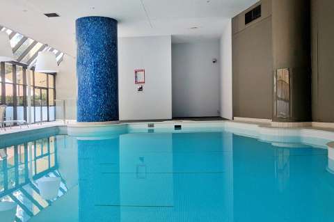 Vue sur piscine