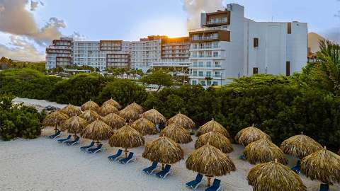 Accommodation - Embassy Suites by Hilton Aruba Resort - Beach - Aruba