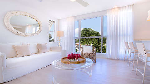 Guest room