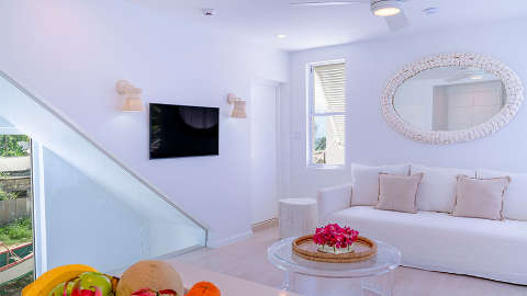 Guest room