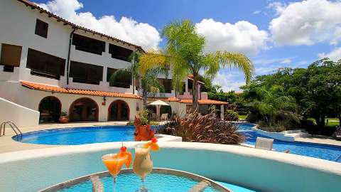 Unterkunft - Sugar Cane Club Hotel & Spa - Ansicht der Pool - Barbados