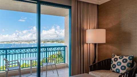 Guest room