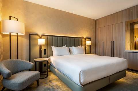 Accommodation - Hilton Sofia - Guest room - SOFIA