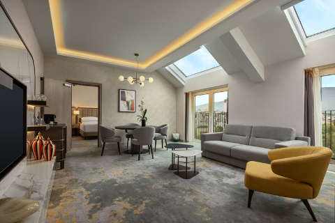 Guest room