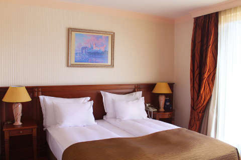 Accommodation - Crystal Palace Boutique Hotel - Guest room - SOFIA
