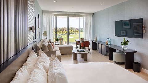Guest room