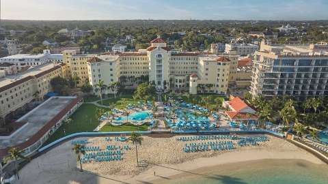 Accommodation - British Colonial - Exterior view - Nassau