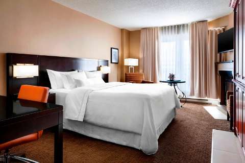 Accommodation - Le Westin Resort and Spa Tremblant Quebec - Guest room - Mont Tremblant