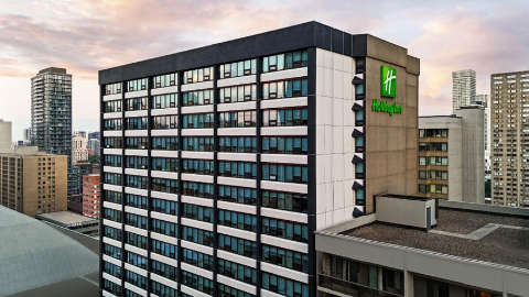 Accommodation - Holiday Inn Toronto Downtown Centre - Exterior view - Toronto