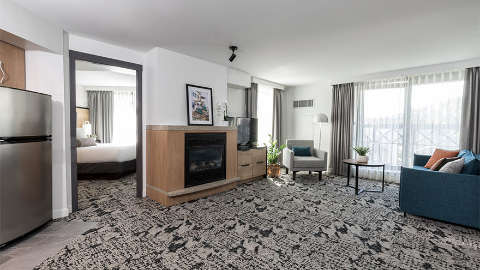 Accommodation - Crystal Lodge Whistler - Suite
