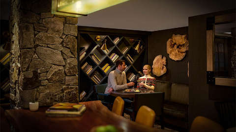 Bar/Lounge