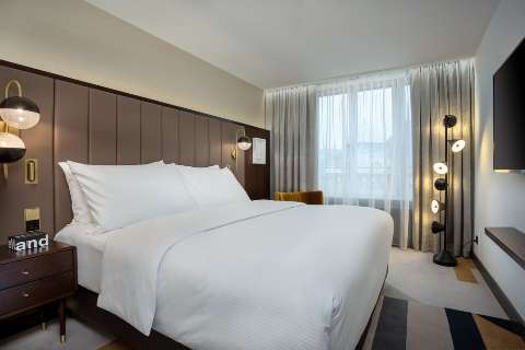 Accommodation - Neues Schloss Privat Hotel, Autograph Collection - Guest room - Zurich