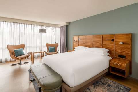 Accommodation - Zurich Marriott Hotel - Guest room - Zurich