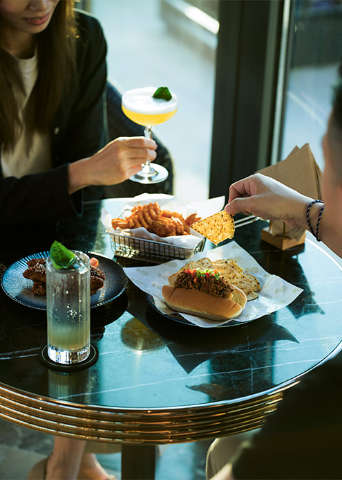 Bar/Lounge