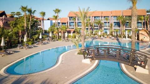 Accommodation - ROBINSON Cyprus - Pool view - Larnaca