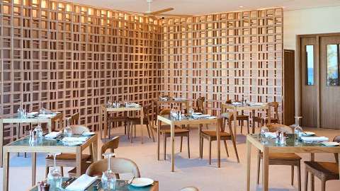 Accommodation - Sunrise Emerald - Restaurant