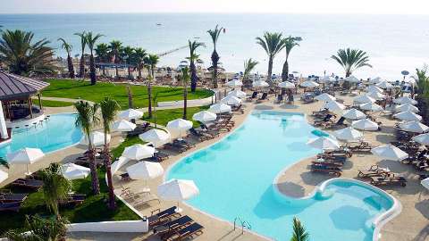 Unterkunft - Sunrise Pearl Hotel & Spa - Ansicht der Pool - Protaras