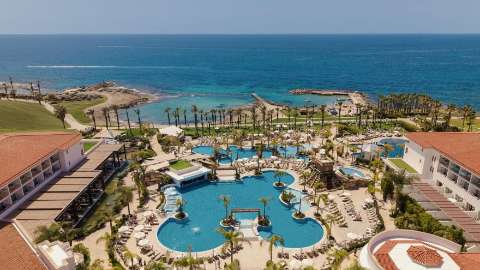 Unterkunft - Olympic Lagoon Resort Paphos - Außenansicht - Paphos