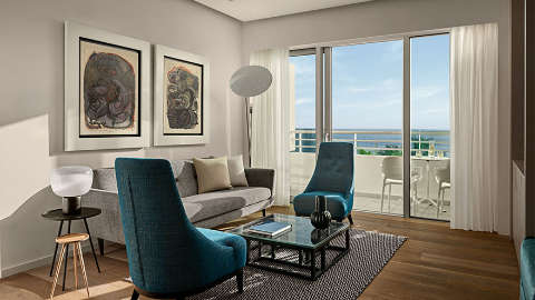 Guest room