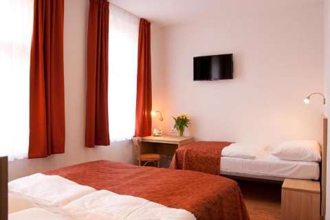 Accommodation - Hotel Ambiance - Guest room - PRAGUE 2