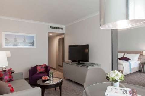 Accommodation - Crowne Plaza BERLIN CITY CENTRE KU'DAMM - Guest room - Berlin
