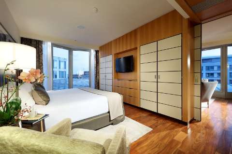 Accommodation - Eurostars Berlin - Guest room - BERLIN