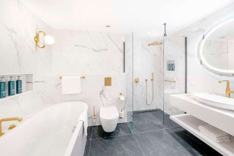 Guest room