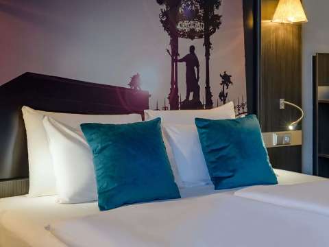 Accommodation - Mercure Hotel Hannover City - Guest room - HANNOVER