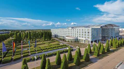 Accommodation - Hilton Munich Airport - Exterior view - Munich
