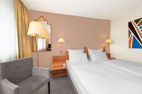 Accommodation - NH Stuttgart Sindelfingen - Guest room - Sindelfingen