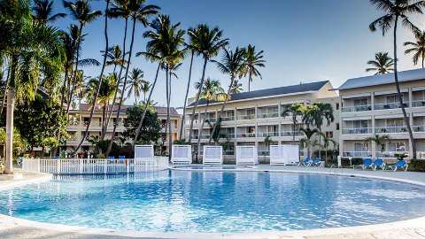 Accommodation - Vista Sol Punta Cana Beach Resort & Spa - Pool view - Punta Cana