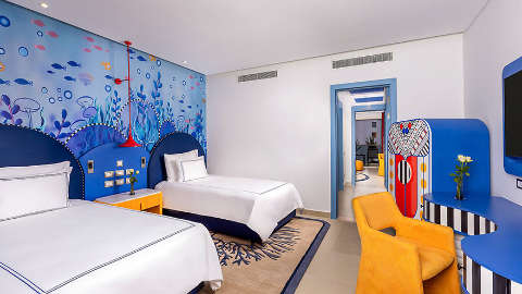 Guest room