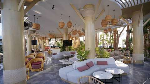 Bar/Lounge