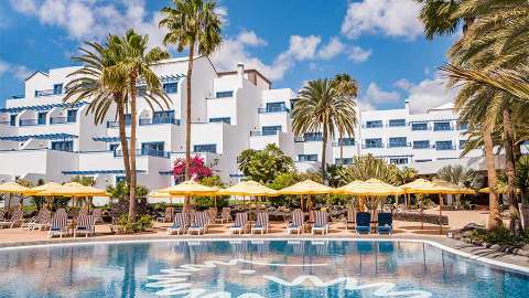 Accommodation - Seaside Los Jameos - Pool view - Lanzarote