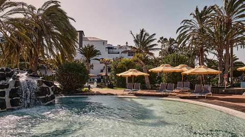 Accommodation - Seaside Los Jameos - Pool view - Lanzarote