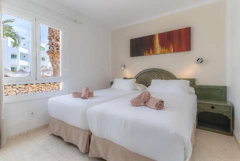 Accommodation - Hotel Club Siroco - Adults Only - Guest room - COSTA TEGUISE-LANZAROTE