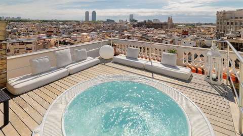 Accommodation - H10 Montcada Boutique Hotel - Exterior view - Barcelona
