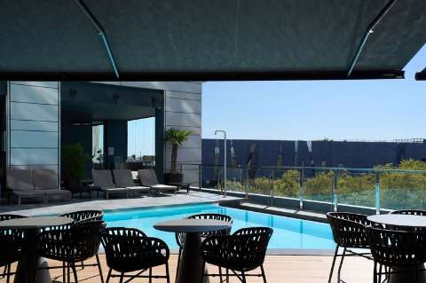 Accommodation - Barcelona Princess - Pool view - BARCELONA