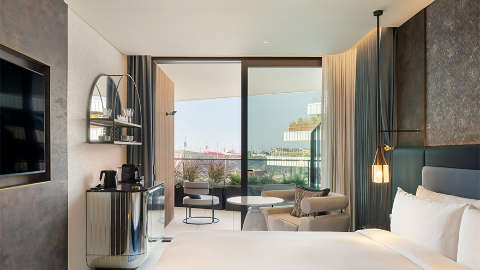 Guest room