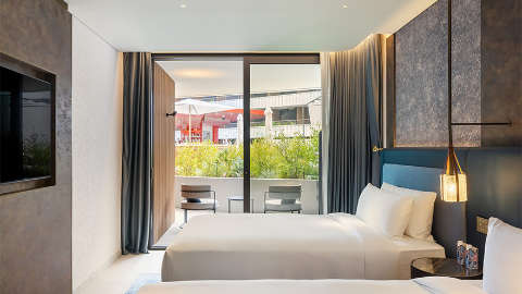 Guest room