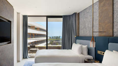 Guest room