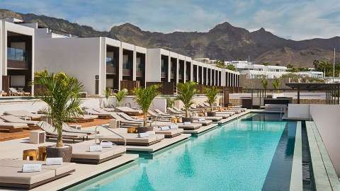 Accommodation - Royal Hideaway Corales Villas - Pool view - Tenerife