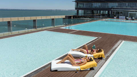 Alojamiento - Parador de Cadiz Atlantico - Vista al Piscina - CADIZ