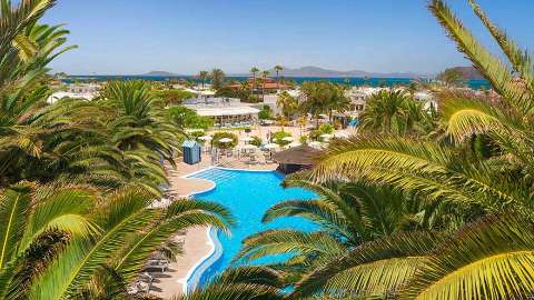 Accommodation - Alua Suites Fuerteventura - Pool view - Fuerteventura