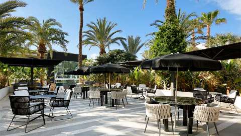 Accommodation - Anything Can Happen Suite Stage Vw - Bar/Lounge